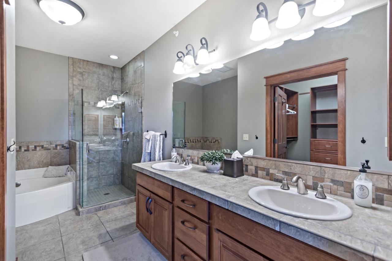 Fabulous Riverstone Retreat Coeur d'Alene Extérieur photo